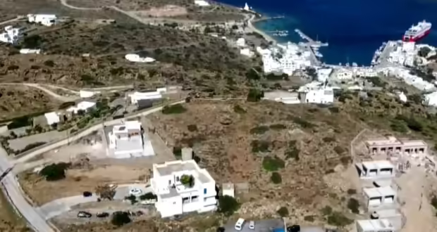 «Ομάδα Αιγαίου»: Δεκάδες γιατροί και εθελοντές προσφέρουν τις υπηρεσίες τους στους «ακρίτες»