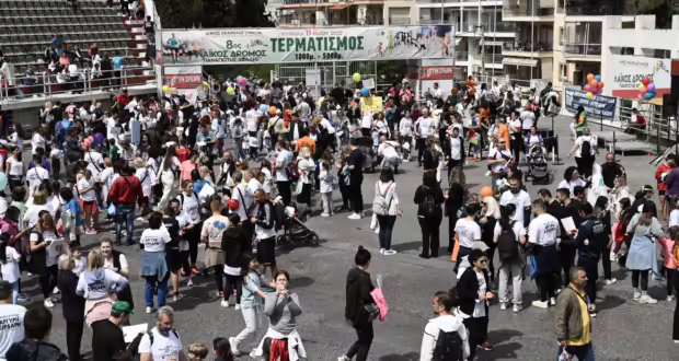 Θεσσαλονίκη: Περισσότεροι από 2.000 δρομείς, μικροί και ηλικιωμένοι συμμετείχαν στον 8ο Λαϊκό Δρόμο «Παναγιώτης Αφαλής»