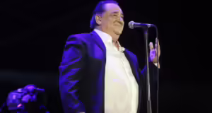 Βασίλης Καρράς: Φιλανθρωπική συναυλία αφιερωμένη στον τραγουδιστή θα ξεσηκώσει το Καλλιμάρμαρο στις 13 Ιουνίου