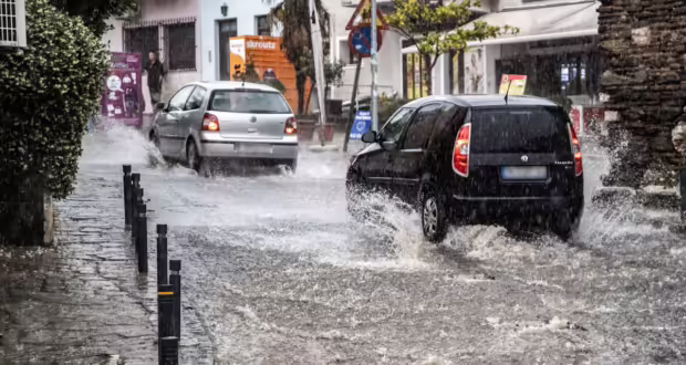 Καιρός: Καταιγίδες, χαλάζι και ισχυροί άνεμοι φέρνει το βαρομετρικό «Ines» – Έκτακτο δελτίο μέσα στην ημέρα