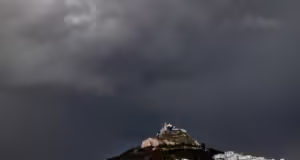 Ο καιρός αύριο: Βροχές, καταιγίδες και αφρικανική σκόνη – Σε ποιες περιοχές θα είναι έντονα τα φαινόμενα