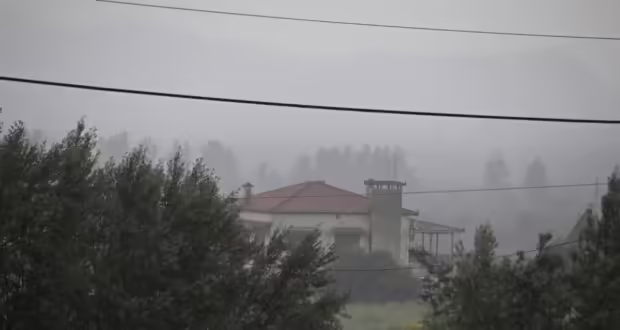Ο καιρός σήμερα: Ισχυρές βροχές και καταιγίδες, πτώση της θερμοκρασίας και σκόνη από την Αφρική