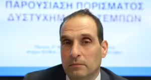 Χρήστος Παπαδημητρίου: Η αντίδραση του πρώην προέδρου του ΕΟΔΑΣΑΑΜ για την εμπρηστική επίθεση – «Τα κέντρα εξουσίας να ξέρουν πως δεν θα λυγίσω»