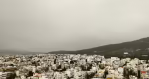 Καιρός: Θερμοκρασία στους 34°C και αφρικανική σκόνη – Η πρόγνωση των επόμενων ημερών