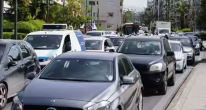 Κίνηση στους δρόμους: Ουρές χιλιομέτρων σε Κηφισό, Κηφισίας και Μεσογείων – Μποτιλιάρισμα σε Αττική Οδό και Αθηνών