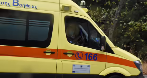 Νάξος: Νεκρός 70χρονος σε τουριστικό σκάφος