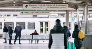 Αστυνομικοί στα μέσα μεταφοράς στην Αττική: Πάνω από 700 συλλήψεις στο πλαίσιο του σχεδίου «Αριάδνη»