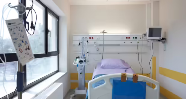 Μάριος Θεμιστοκλέους: Από τα μέσα Ιουνίου η αξιολόγηση στα νοσοκομεία – Σε 100 νοσηλευτικά ιδρύματα το βραχιολάκι ως το τέλος του έτους