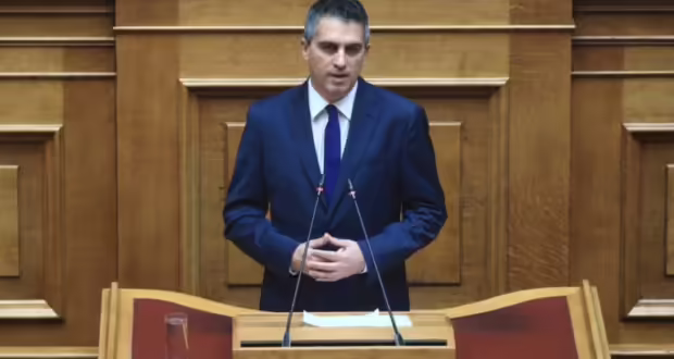 Χρ. Δήμας-Ηλεκτροκίνηση με αριθμούς: Πάνω από 24.000 οχήματα, 7.639 φορτιστές, 250 λεωφορεία –Το σχέδιο δράσης για το μέλλον των πράσινων μετακινήσεων