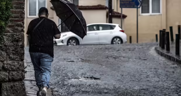 Ο καιρός αύριο: Βροχές, καταιγίδες και βοριάδες – Σε ποιες περιοχές τα φαινόμενα θα είναι έντονα