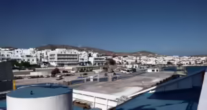 Το πλοίο «Αικατερίνη Π» χτύπησε στην προβλήτα του λιμανιού στην Τήνο – Σώοι οι επιβάτες