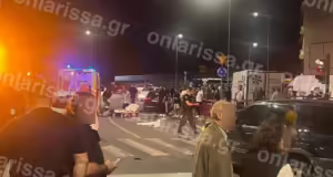 Λάρισα: Τραγωδία σε τροχαίο στον κόμβο Αγίου Γεωργίου με μία νεκρή – Σφοδρή σύγκρουση μοτοσικλέτας με 2 ΙΧ