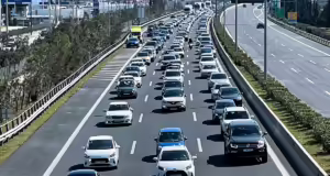 Κίνηση στους δρόμους: Χάος σε Κηφισό, κέντρο της Αθήνας και Κηφισίας – Καθυστερήσεις 30 λεπτών στην Αττική Οδό