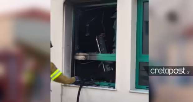 Έκρηξη σε σχολείο της Χερσονήσου: Κλιμάκιο σπεύδει στην περιοχή για την αυτοψία – «Από θαύμα δεν θρηνήσαμε θύματα»