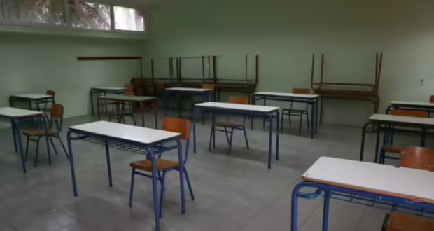 Θεσσαλονίκη: Συνελήφθη διευθύντρια λυκείου μετά από μήνυση γονέα