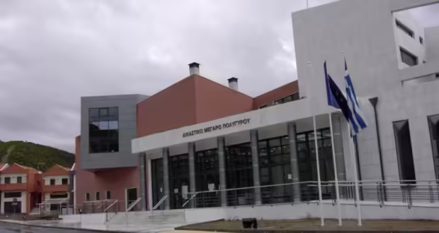 Χαλκιδική: Ελεύθερος με περιοριστικούς όρους ο 19χρονος για το τροχαίο στο Παλιούρι– Διώκεται για επικίνδυνη οδήγηση