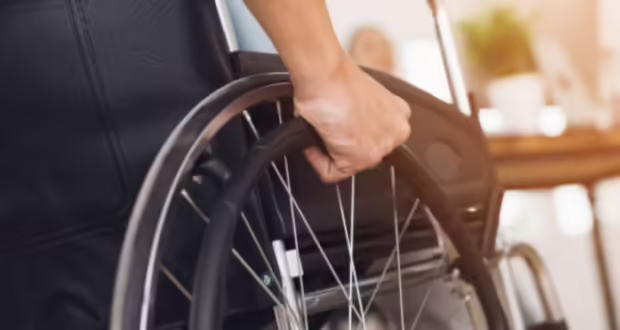 Θεσσαλονίκη: Συγκέντρωση διαμαρτυρίας ΑμεΑ για τις δυσκολίες που αντιμετωπίζουν