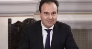 Πρόταση για νέο εργοστάσιο στη Δυτική Μακεδονία – Δ. Παπαστεργίου: Δημιουργούμε τον δικό μας υπερυπολογιστή τεχνητής νοημοσύνης