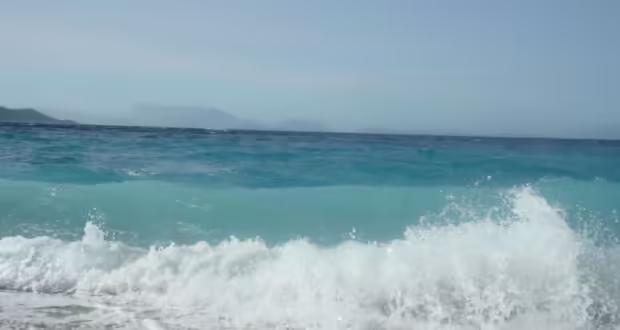 Θεσσαλονίκη: 4χρονο αγοράκι έπαθε ανακοπή σε παραλία – Το έσωσαν με ΚΑΡΠΑ