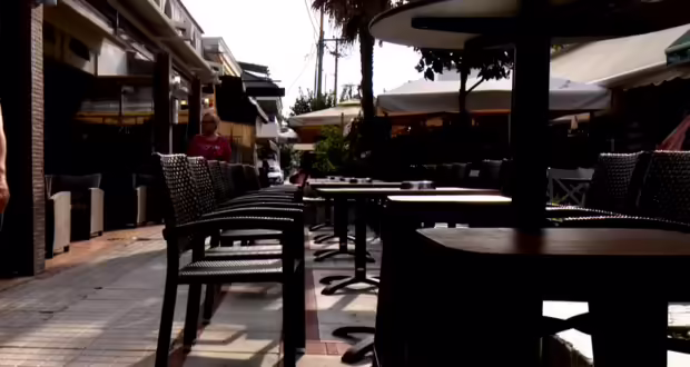 Τραπεζοκαθίσματα: Νομικό πλαίσιο, αστική καθημερινότητα και η εφαρμογή ” My Street”