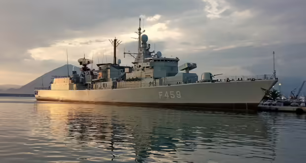 Πάτρα: Η φρεγάτα “Αδρίας” και το υποβρύχιο “Ωκεανός” περιμένουν τους επισκέπτες στο λιμάνι