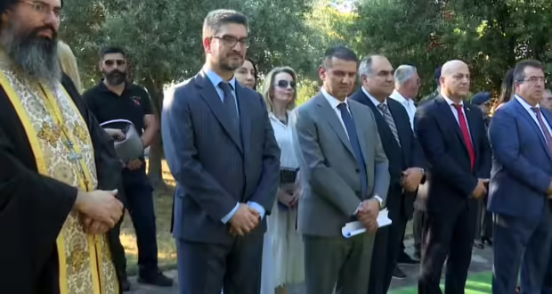 Ημαθία: Επιμνημόσυνη δέηση στη Βεργίνα για τους πεσόντες στη Μεγαλόνησο παρουσία του υπουργού υγείας της Κυπριακής Δημοκρατίας